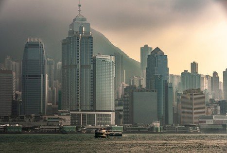 The Corner for Political & Business Views — Carefree Fugitives Looking to the North from Hong Kong 